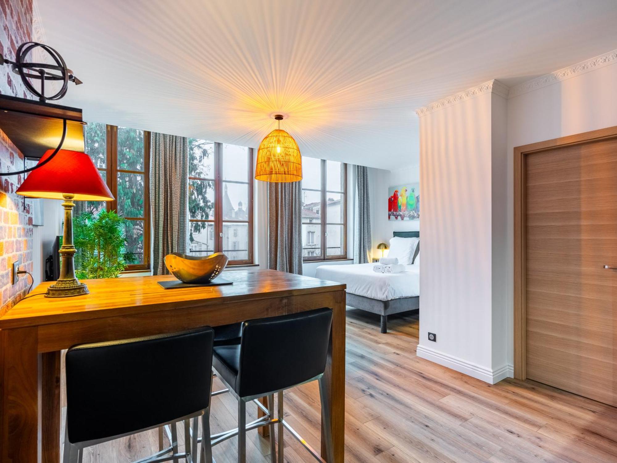 Le Relais Ducal - Appartements D'Hotes Vieille Ville Nancy Exterior photo