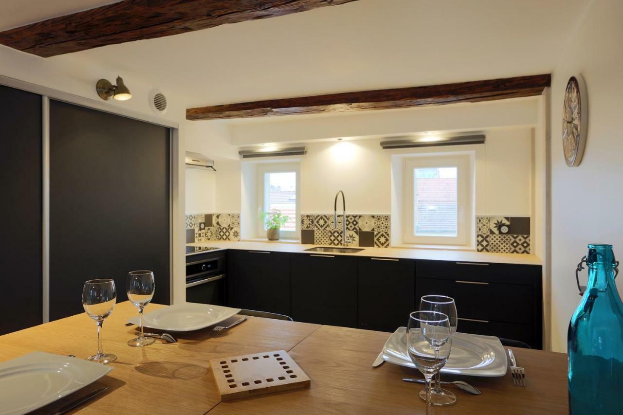 Le Relais Ducal - Appartements D'Hotes Vieille Ville Nancy Exterior photo